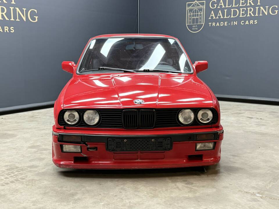 Afbeelding 14/26 van BMW 320i (1985)