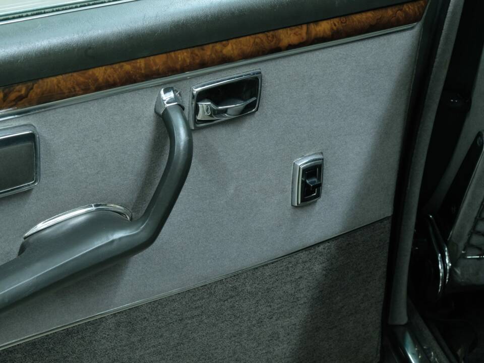 Bild 31/50 von Mercedes-Benz 300 SEL (1967)