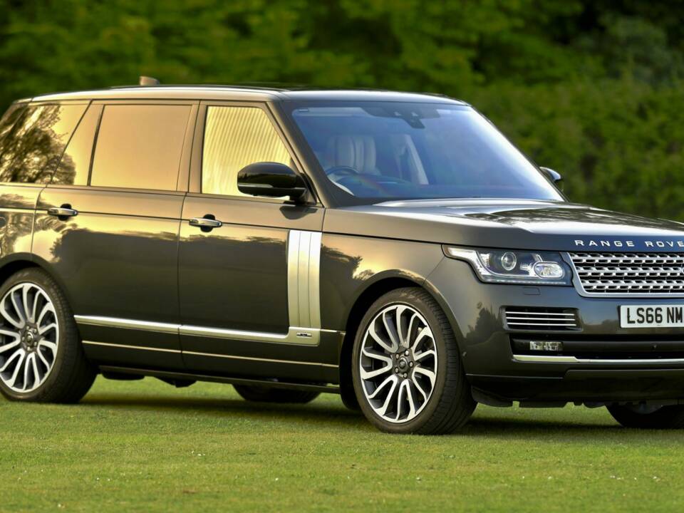 Bild 7/50 von Land Rover Range Rover Autobiography SDV8 (2017)