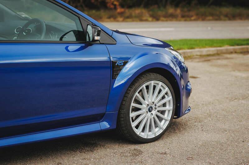 Image 27/50 of Ford Focus RS (2010)