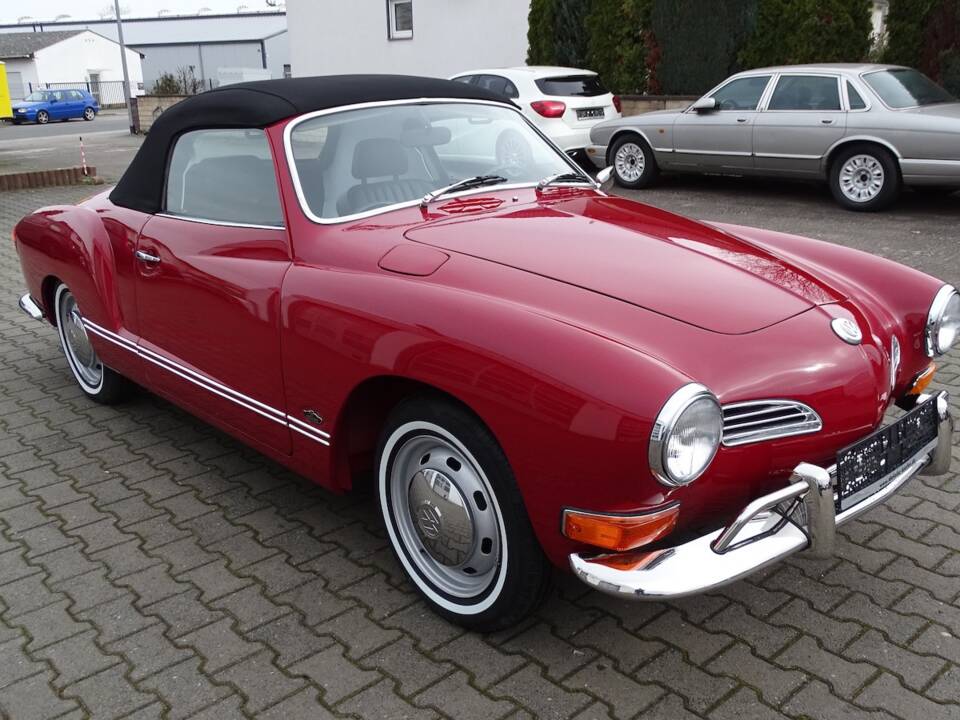 Image 1/63 of Volkswagen Karmann Ghia 1500 (1971)