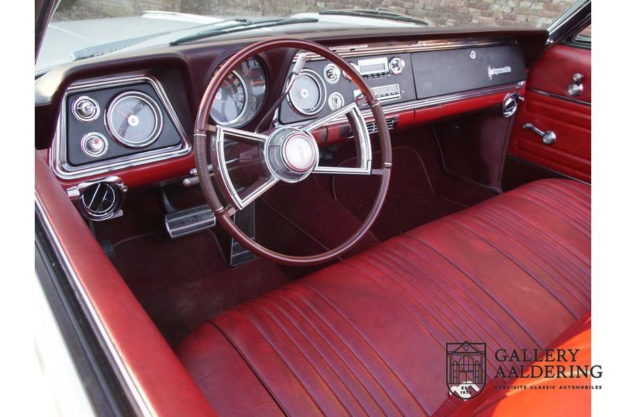 Image 16/50 of Oldsmobile Dynamic 88 (1966)