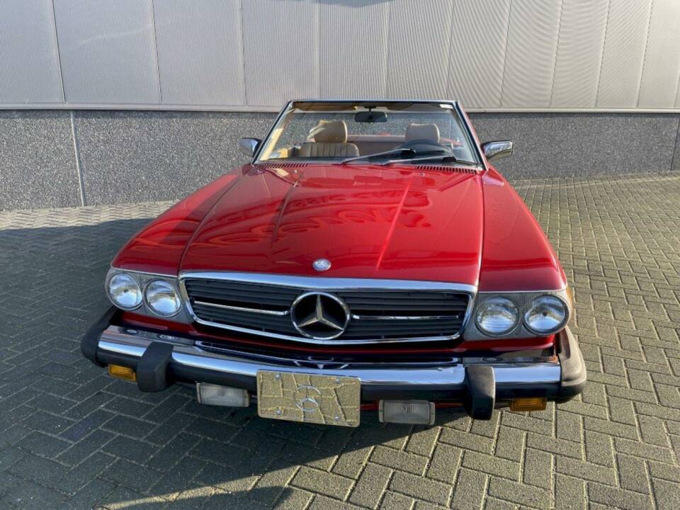 Bild 10/36 von Mercedes-Benz 560 SL (1987)