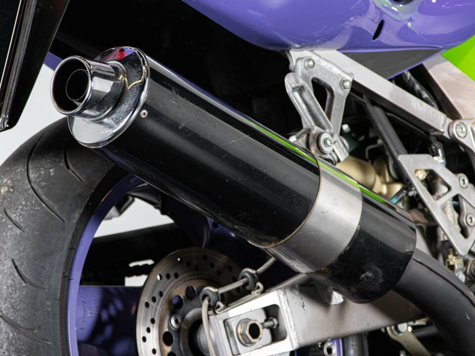 Image 11/50 de Kawasaki DUMMY (1996)