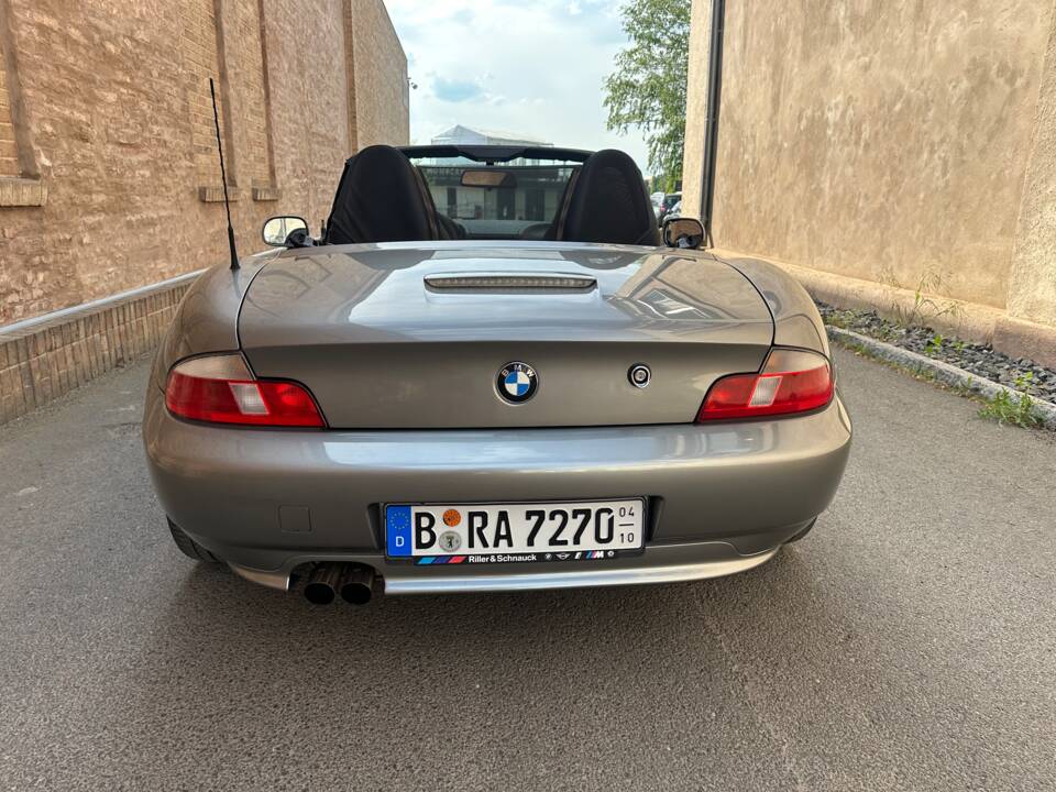 Bild 4/49 von BMW Z3 2.2i (2001)