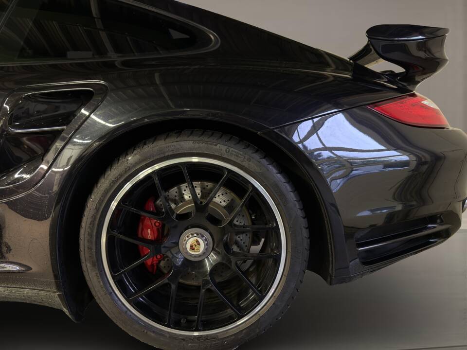 Bild 13/26 von Porsche 911 Turbo (2010)