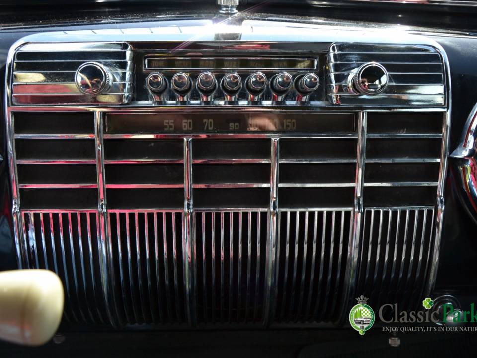 Image 21/34 of Cadillac 75 Fleetwood Imperial (1941)