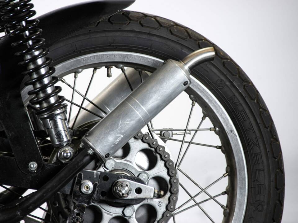 Imagen 16/50 de Yamaha 175 GP Special (1975)