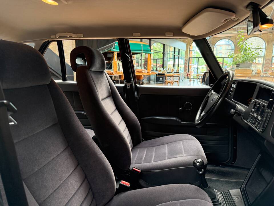 Image 33/42 of Saab 900 2.0i 16V (1991)