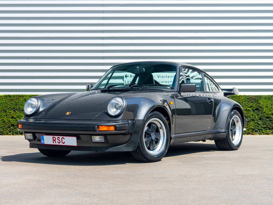 Imagen 1/33 de Porsche 911 Turbo 3.3 (1989)