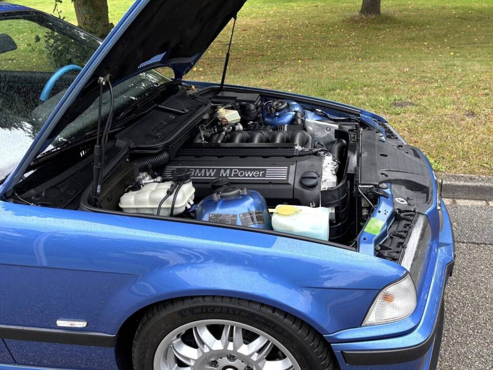 Image 13/23 de BMW M3 (1997)