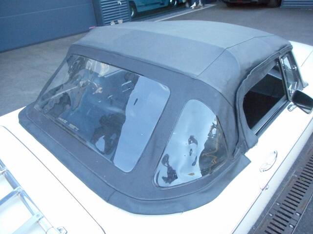 Image 18/21 of MG MGB (1980)