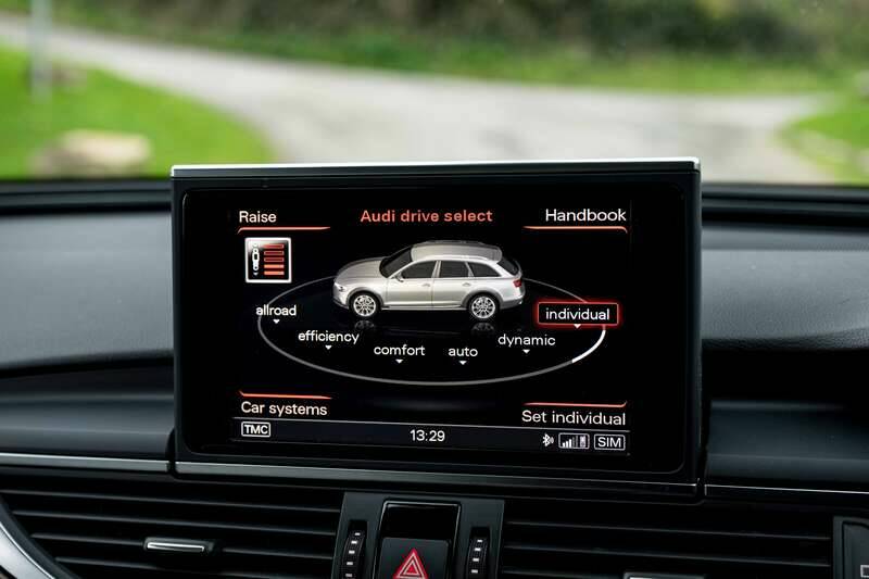 Image 26/50 of Audi A6 3.0 TFSI allroad quattro (2015)