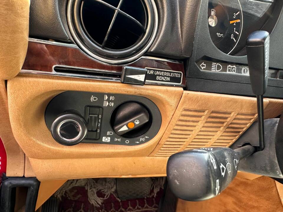 Image 17/20 of Mercedes-Benz 300 SL (1987)