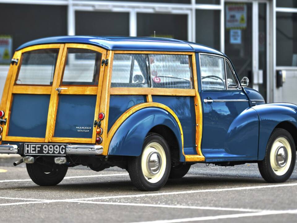Image 11/50 of Morris Minor 1000 Traveller (1969)