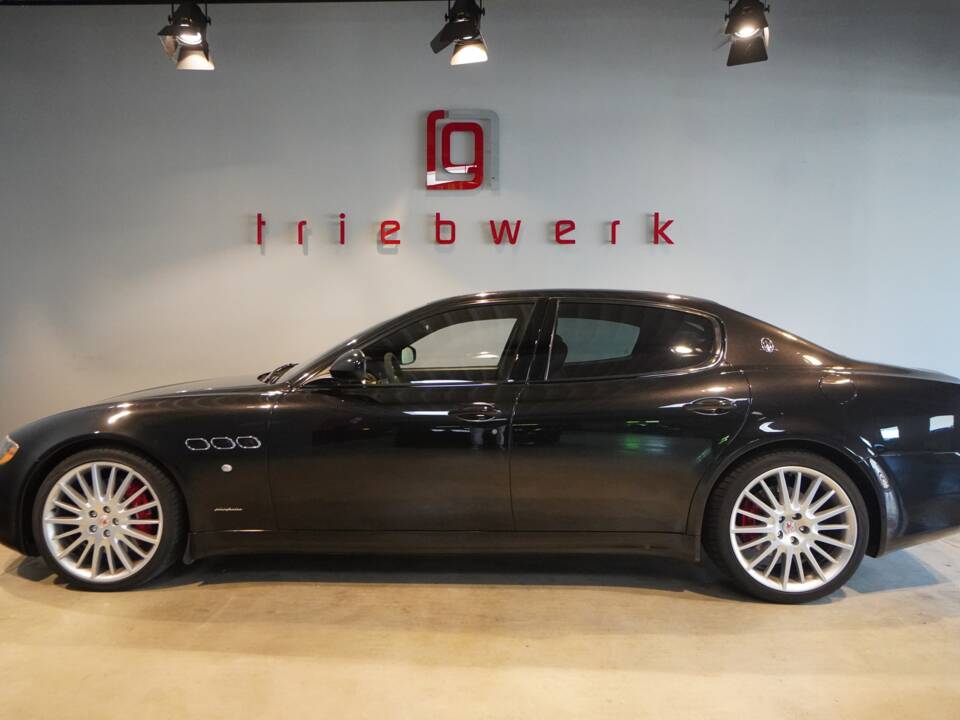 Image 3/23 of Maserati Quattroporte Sport GT S 4.7 (2012)