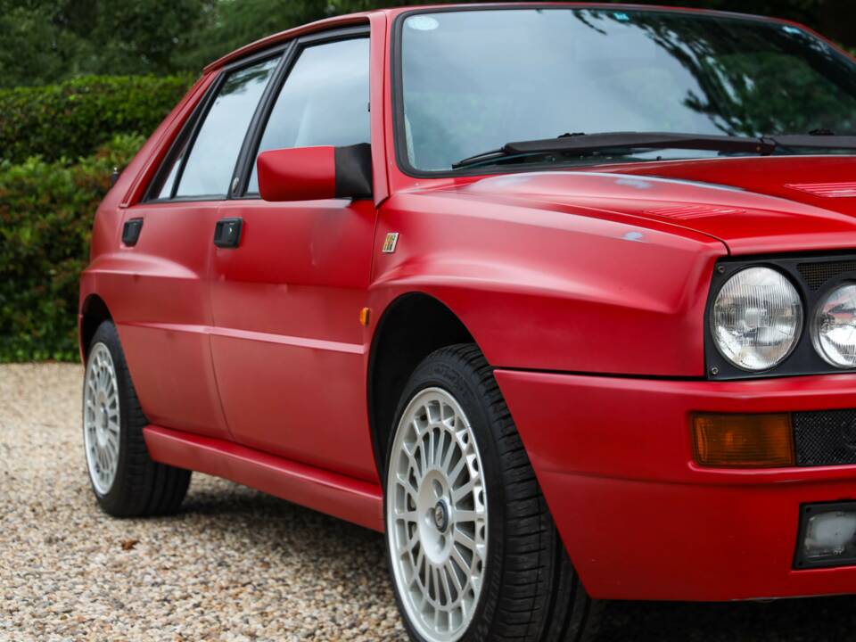 Bild 36/50 von Lancia Delta HF Integrale Evoluzione II (1994)