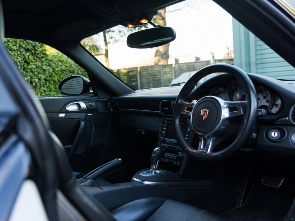 Bild 35/46 von Porsche 911 Turbo S (2012)