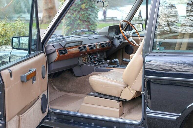 Image 27/50 de Land Rover Range Rover Classic CSK (1991)