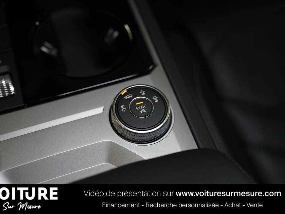 Immagine 21/30 di Volkswagen Touareg 3.0 V6 TSI eHybrid (2021)