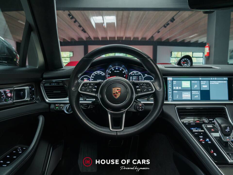 Image 16/24 of Porsche Panamera Turbo (2018)