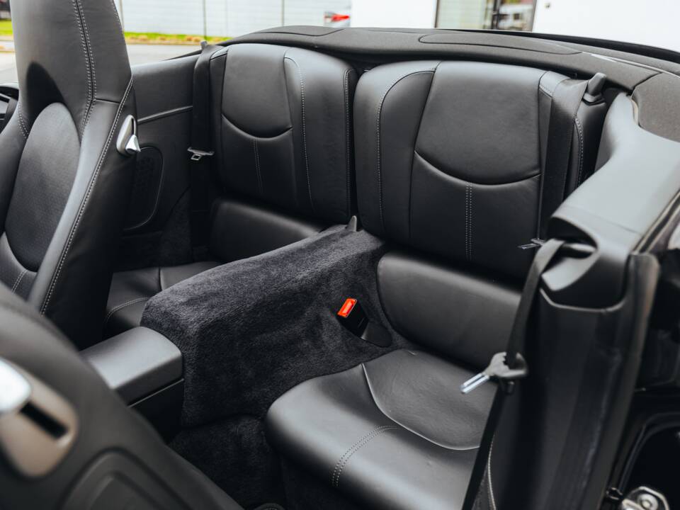 Image 19/27 de Porsche 911 Carrera 4S (2009)