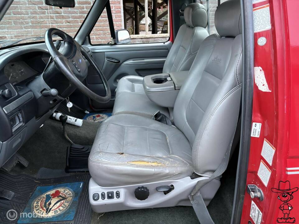 Bild 18/24 von Ford F-150 SuperCab (1992)