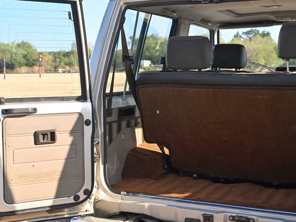 Bild 6/50 von Toyota Landcruiser Turbo LJ 70 (1989)