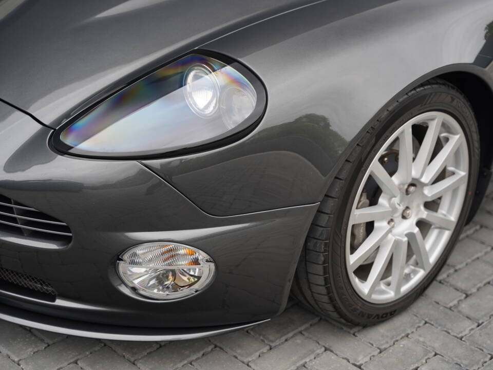 Image 26/50 of Aston Martin V12 Vanquish S (2007)
