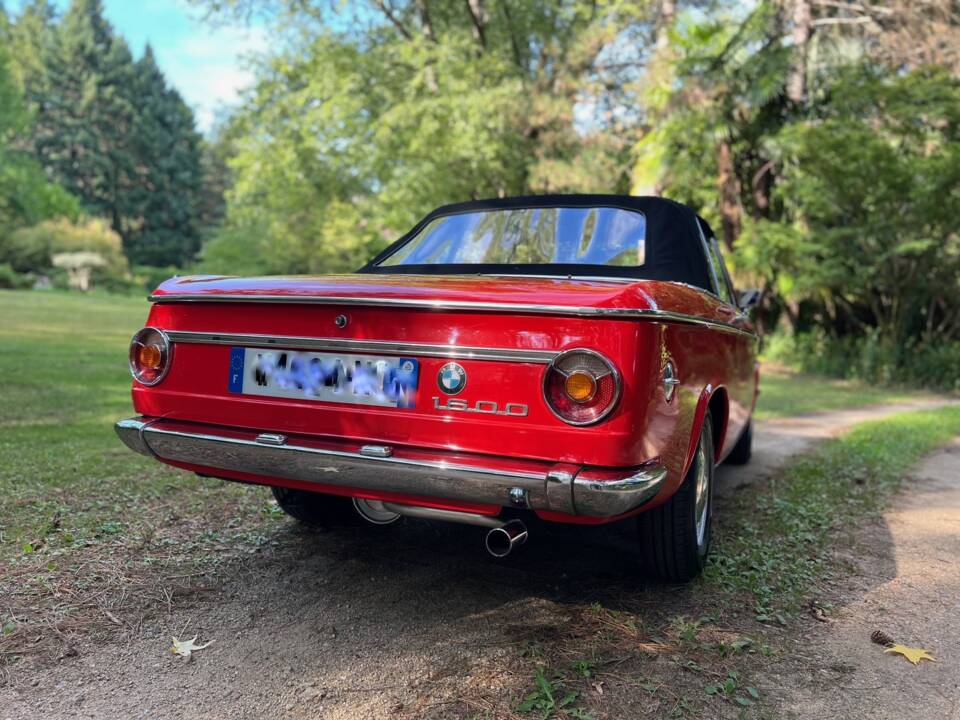 Image 32/142 of BMW 1600 Convertible (1970)