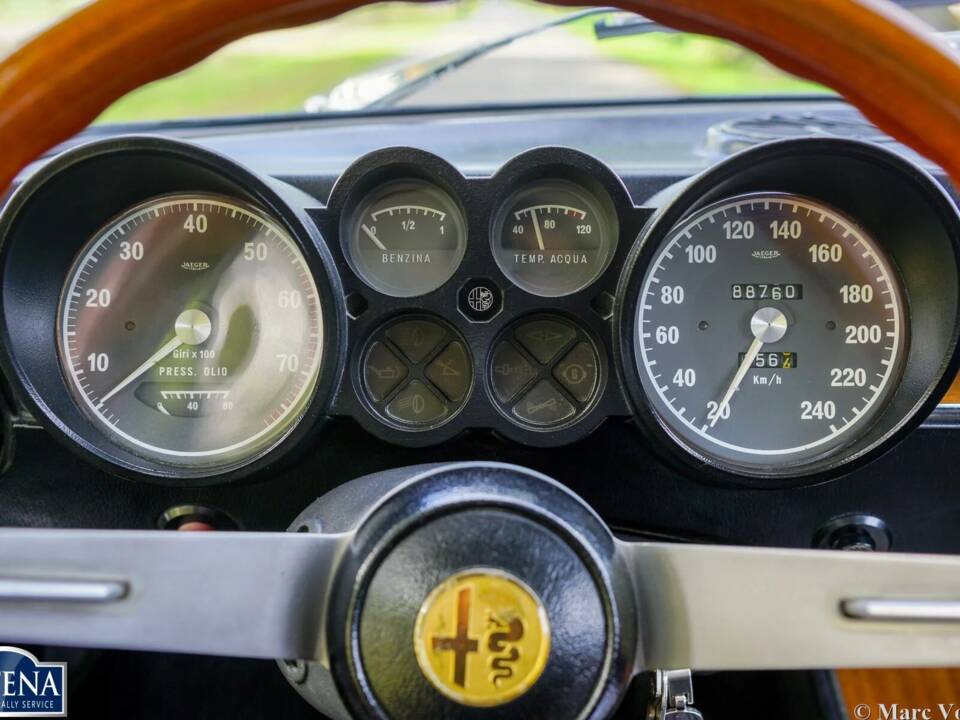 Bild 7/62 von Alfa Romeo 2000 GT Veloce (1974)