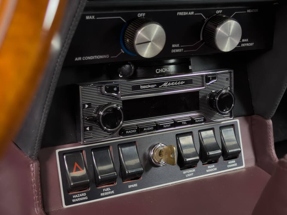 Bild 27/34 von Aston Martin DBS Vantage (1969)