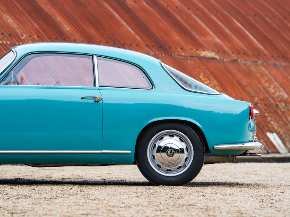 Bild 17/27 von Alfa Romeo Giulietta Sprint (1955)