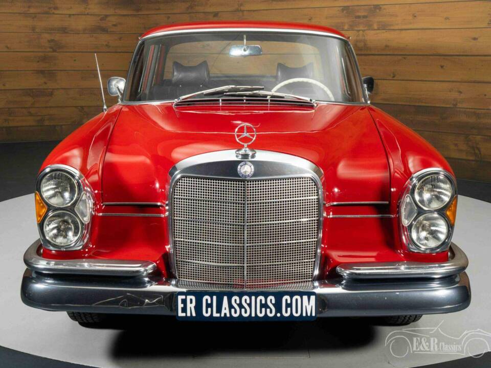 Bild 16/19 von Mercedes-Benz 230 S (1965)