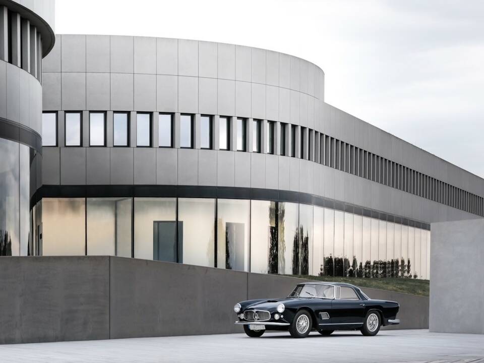Image 3/17 of Maserati 3500 GT Touring (1957)