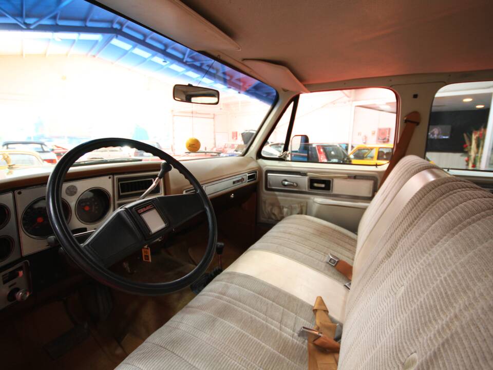 Bild 6/17 von GMC Suburban Sierra (1979)