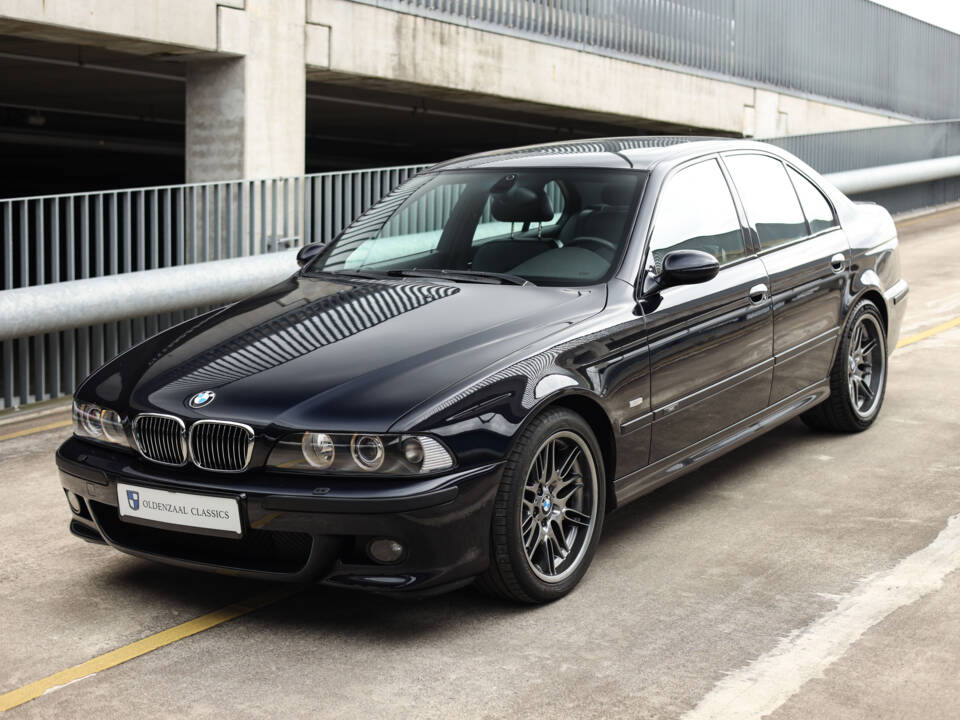 Bild 10/82 von BMW M5 (2000)