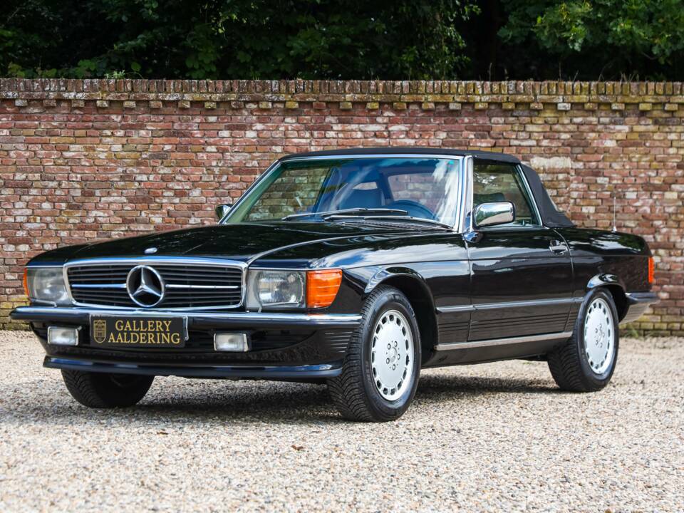 Image 11/50 de Mercedes-Benz 420 SL (1986)