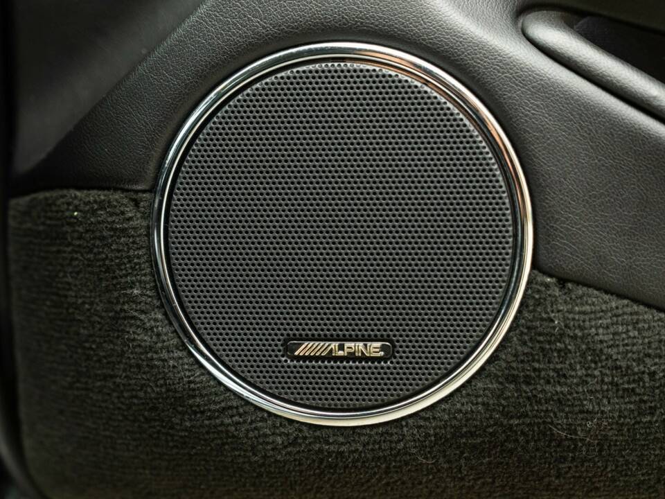 Bild 48/50 von Jaguar XJR 4.0 (2000)