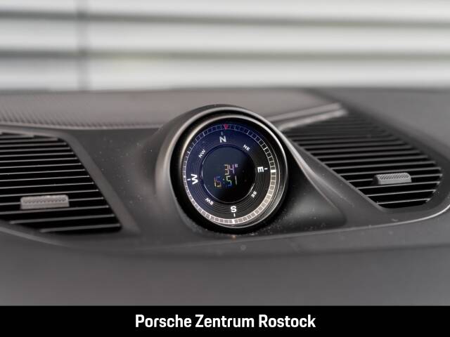 Imagen 10/34 de Porsche Cayenne Coupé E-Hybrid (2025)