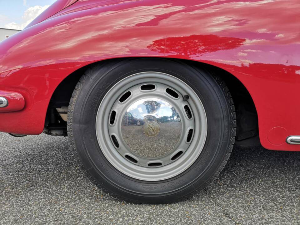 Image 55/63 of Porsche 356 C 1600 (1963)