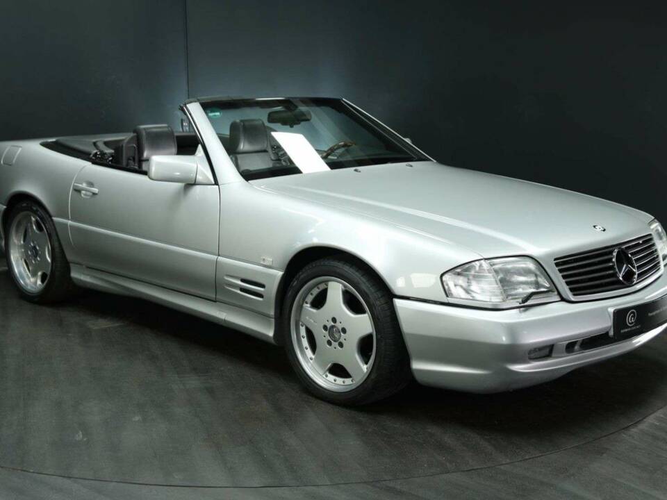Image 5/30 of Mercedes-Benz SL 600 6.0 AMG (1996)