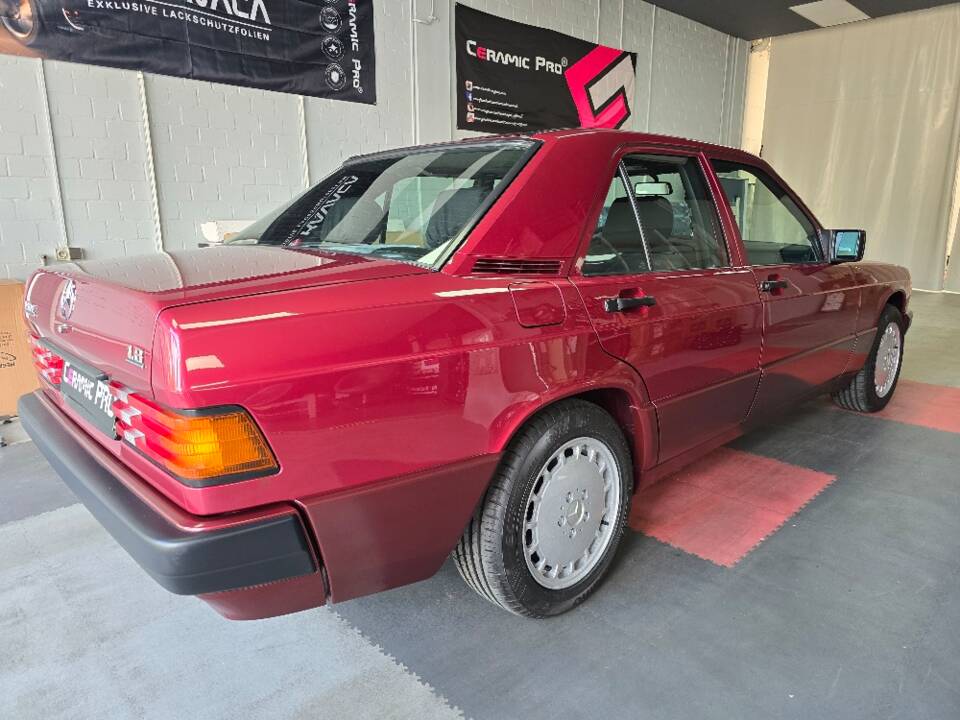 Imagen 2/69 de Mercedes-Benz 190 E 1.8 (1991)