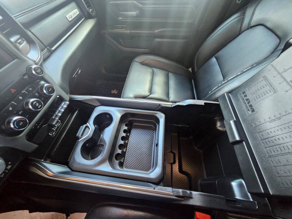 Bild 78/96 von Dodge Ram 1500 (2021)