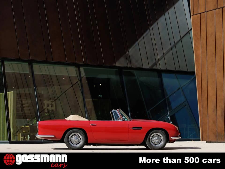 Image 4/15 of Aston Martin DB 5 (1965)