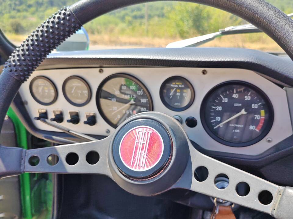 Bild 37/47 von FIAT 850 Sport Spider (1970)