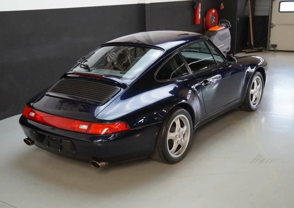Image 4/50 of Porsche 911 Carrera (1995)