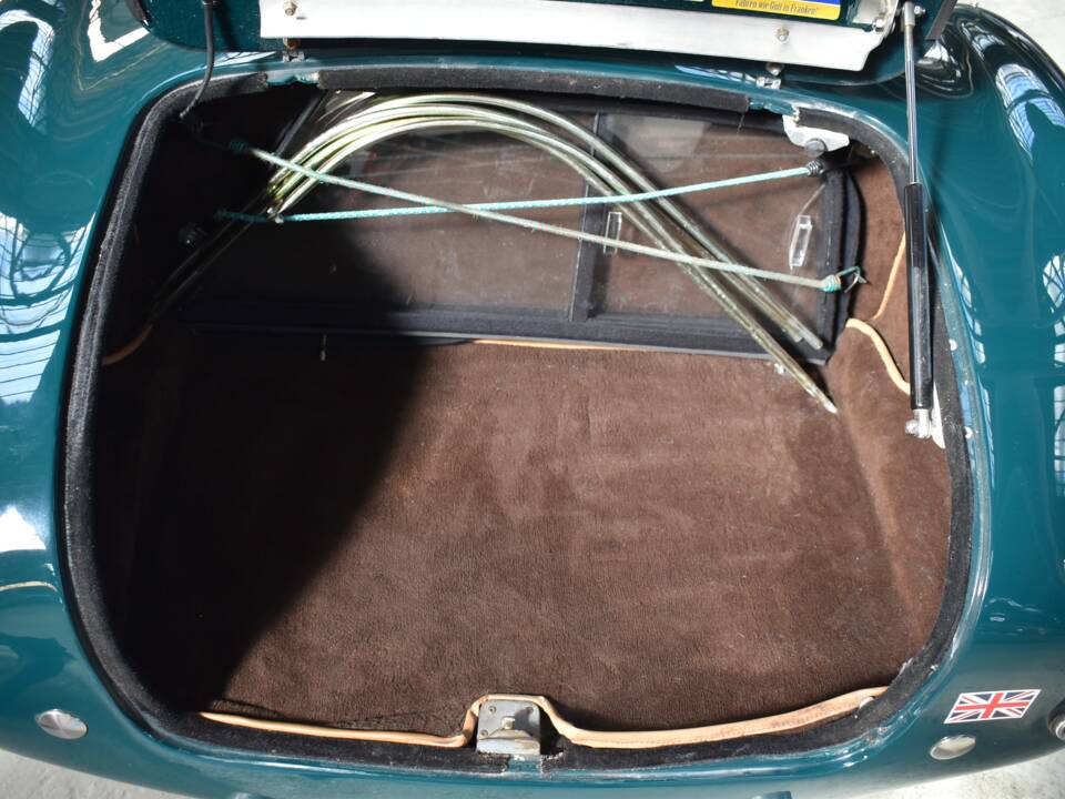 Image 31/39 of Hawk Cobra 289 (1968)