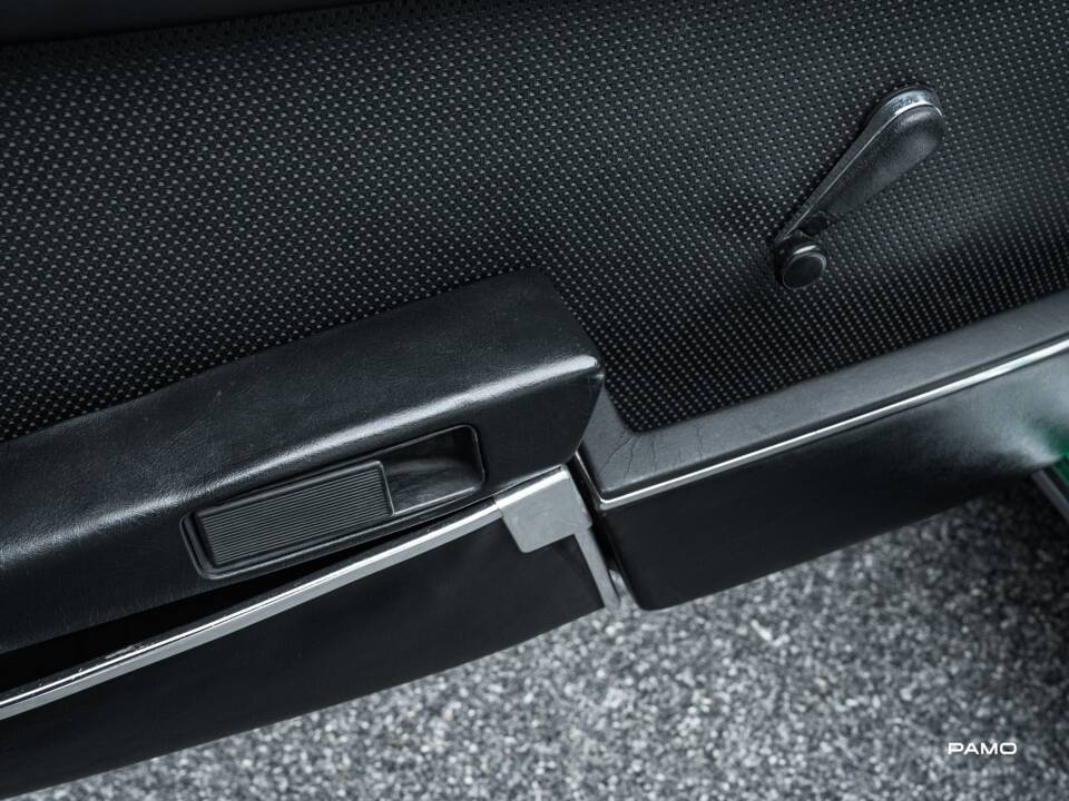 Bild 19/41 von Porsche 911 2.2 E (1970)