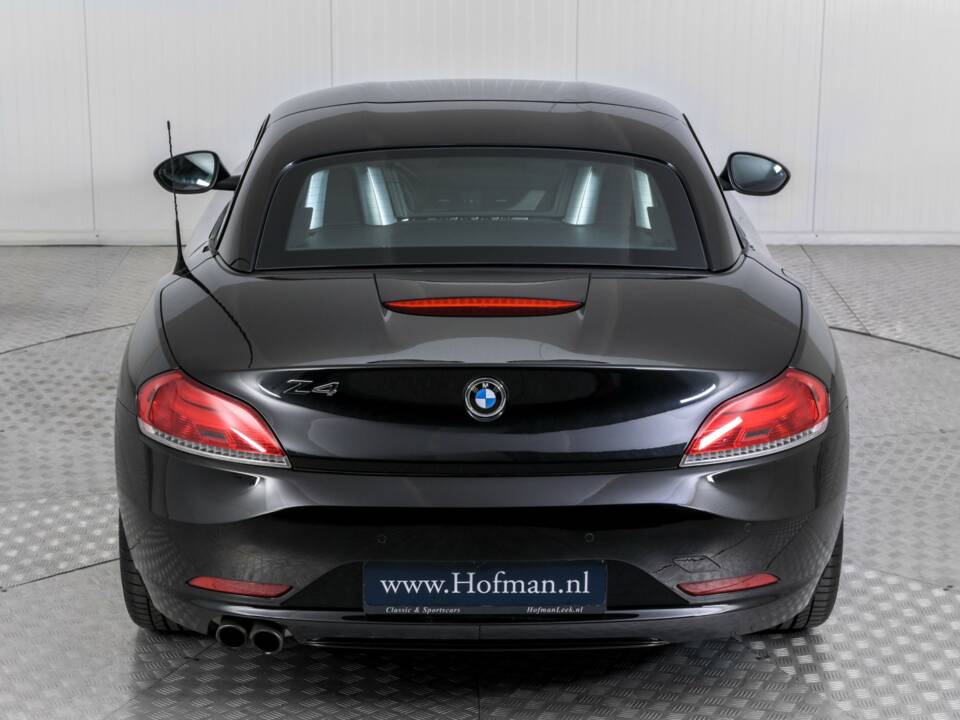 Image 49/50 of BMW Z4 sDrive23i (2010)